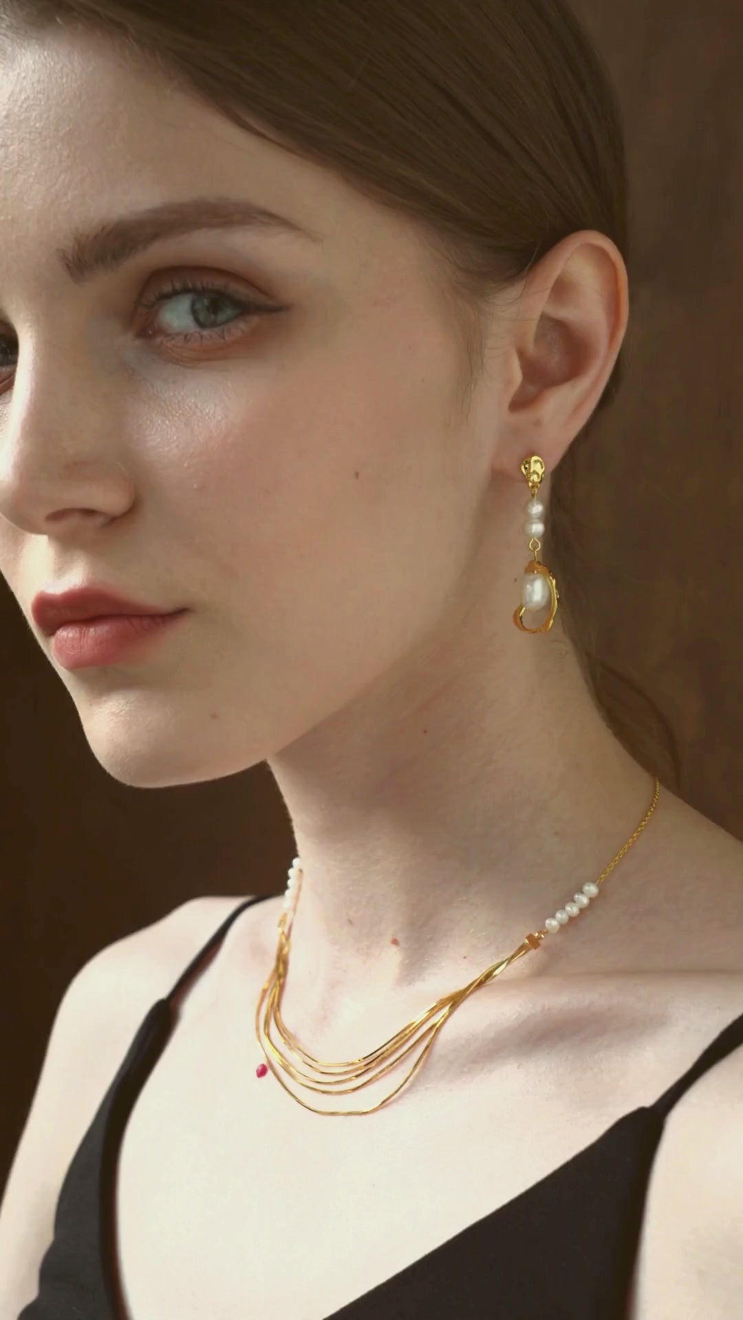 Isra Pearl Drop Earrings