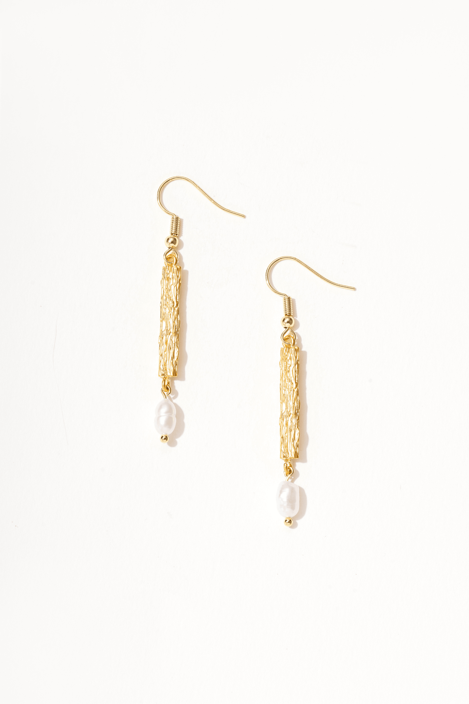 18k Textured Gold Pearl Drop Earrings