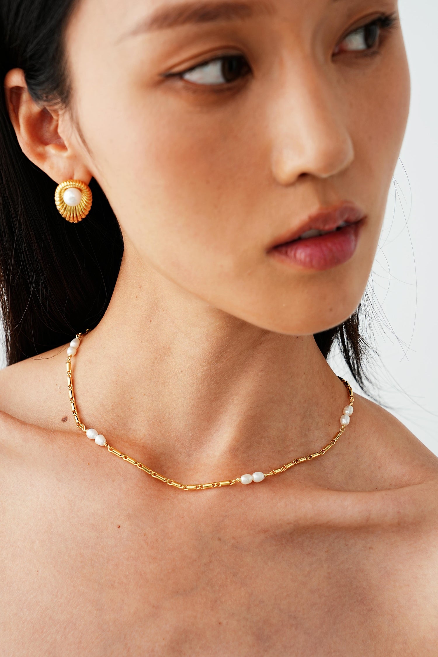 Valencia Pearl and Gold Beaded Necklace