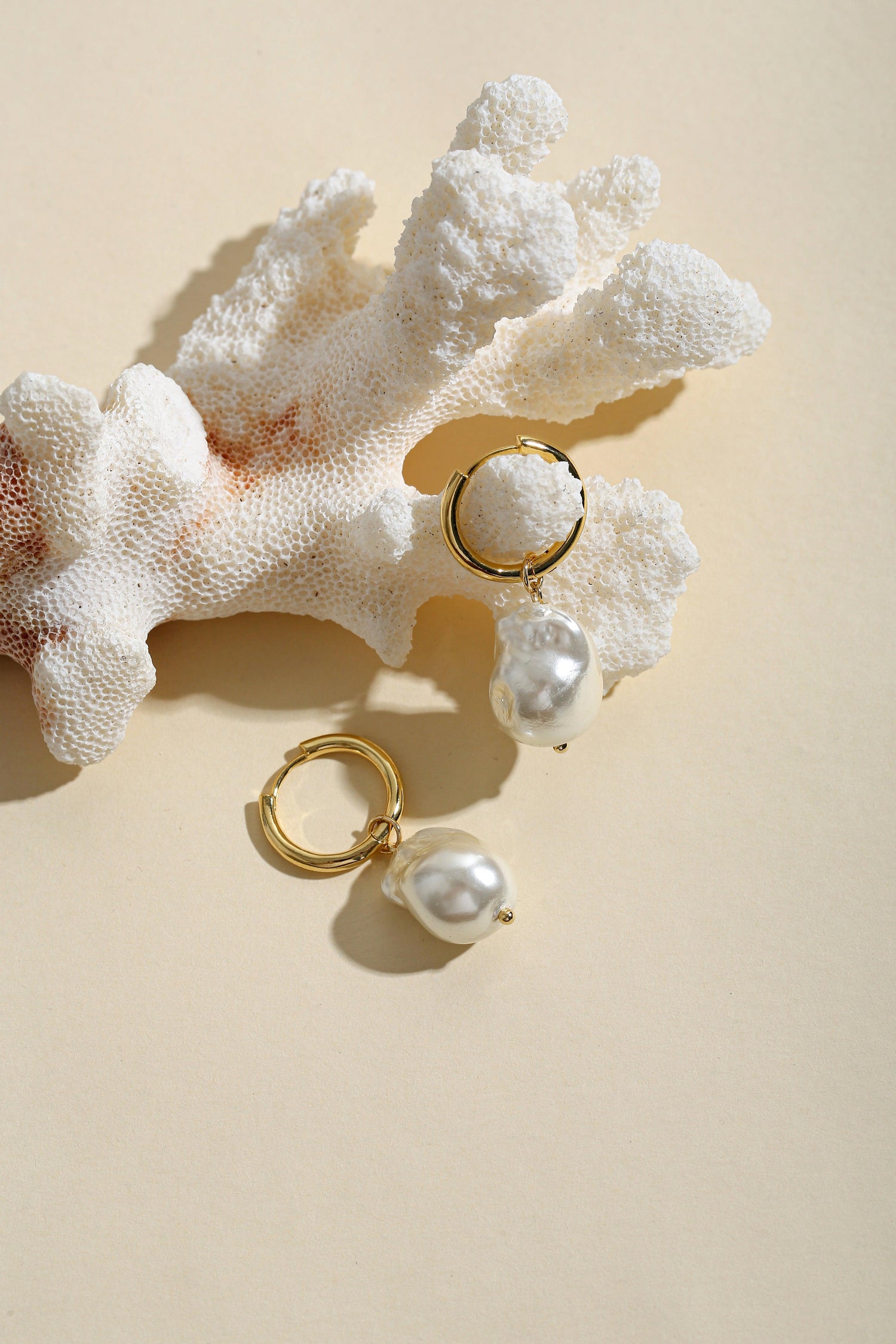 Timeless Pearl 14k Gold Drop Earrings